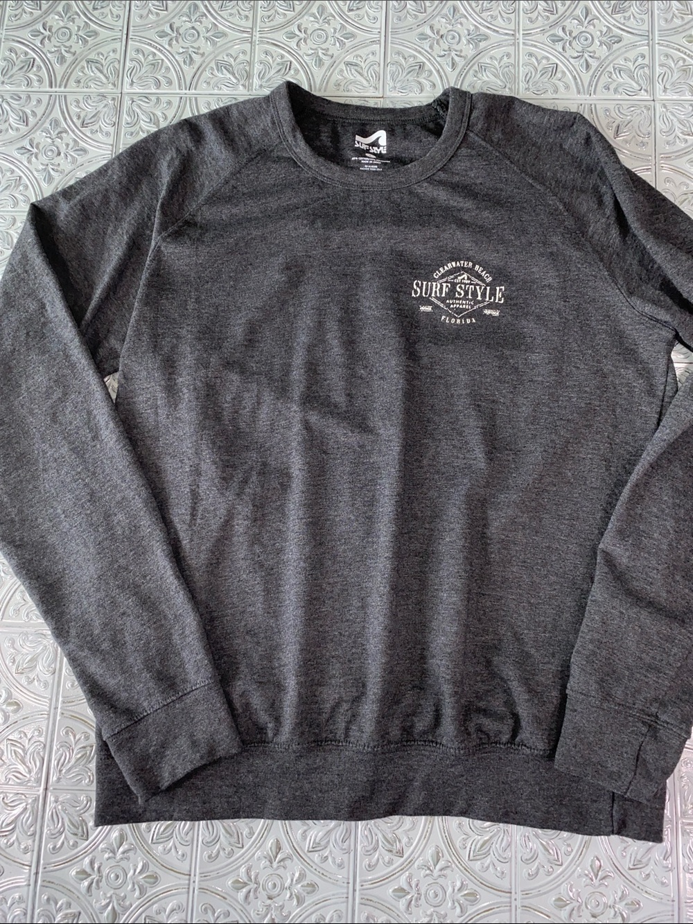 Surf Style Clearwater Men’s Dark Gray  Crewneck Sweatshirt Large